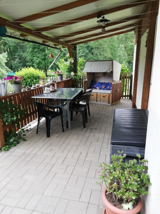 Fewo An Der Klosterruine Paulinzella Mit Kostenfreien Parkplatz Und Wlan 외부 사진